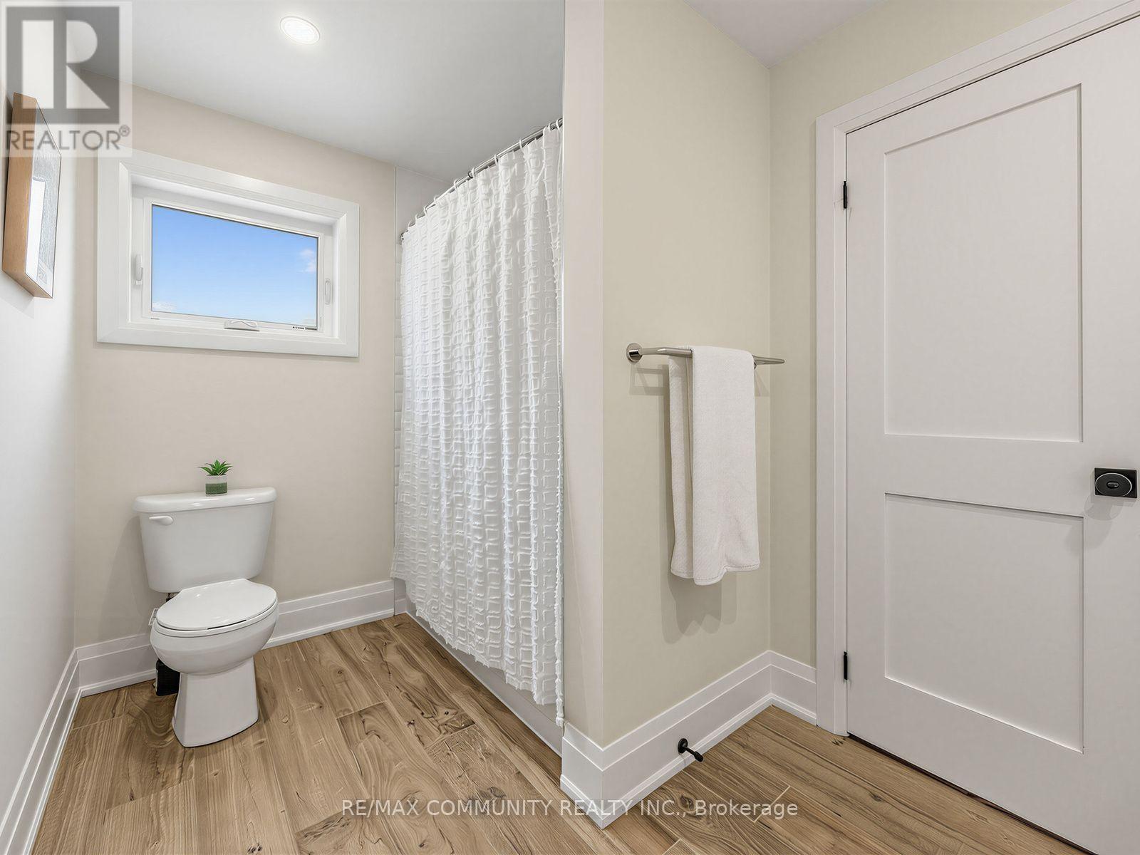 38 Robmar Street Property Photo 21