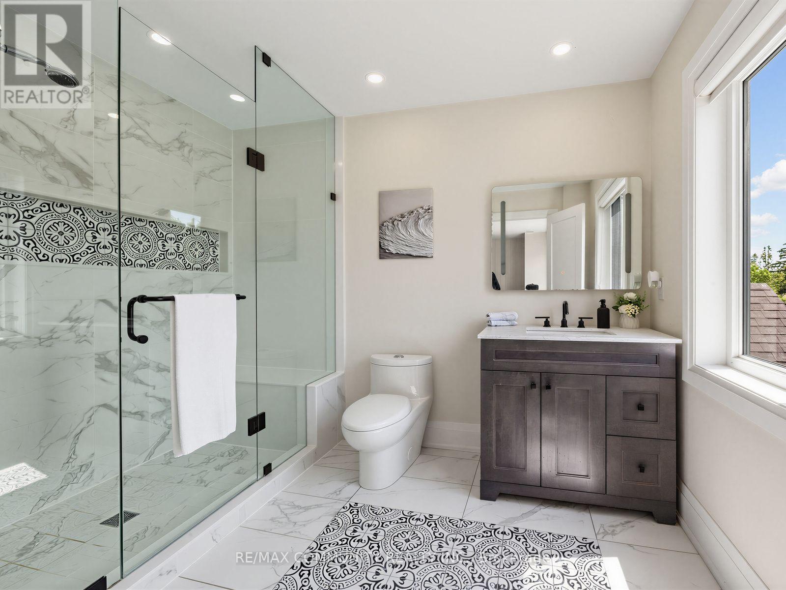 38 Robmar Street Property Photo 24