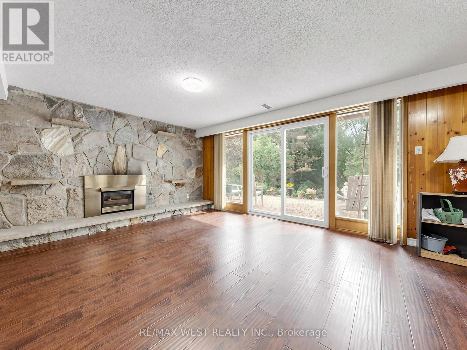 41 Burnview Crescent Property Photo 16