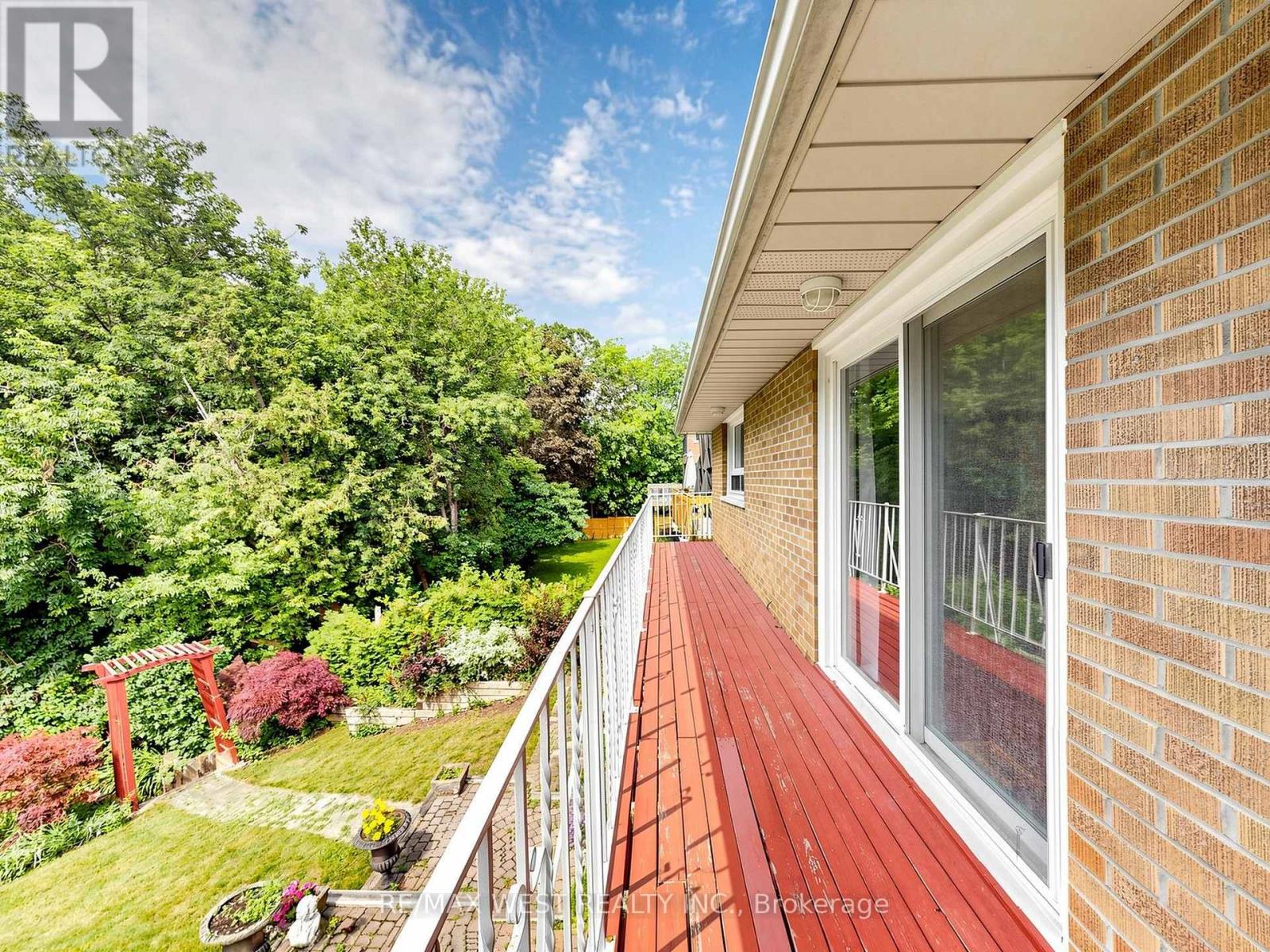 41 Burnview Crescent Property Photo 26
