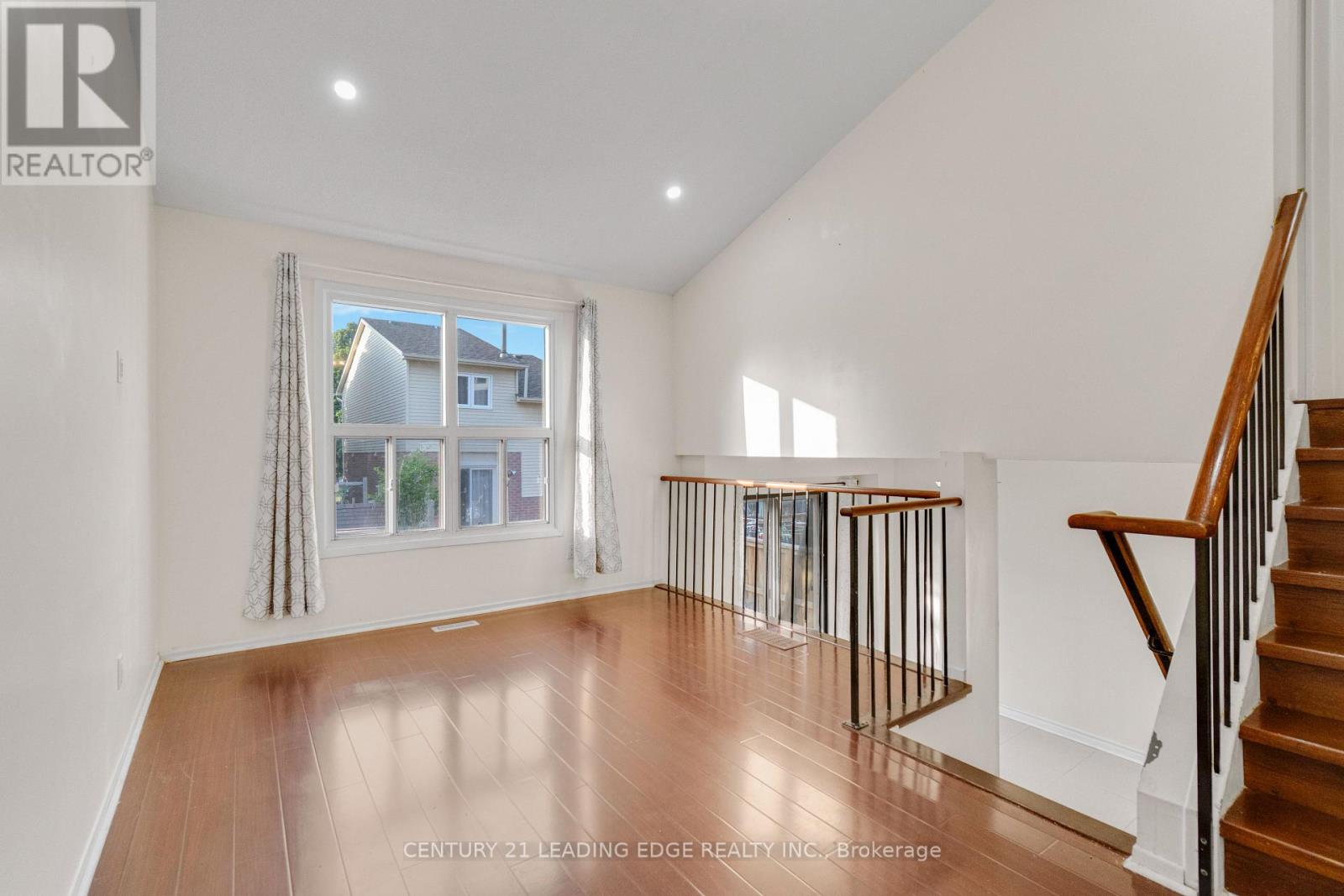 5 Kimbercroft Court Property Photo 10