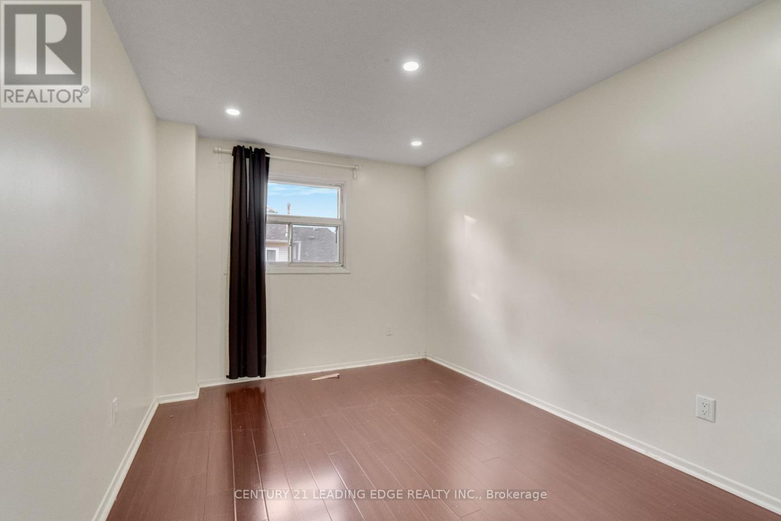 5 Kimbercroft Court Property Photo 19