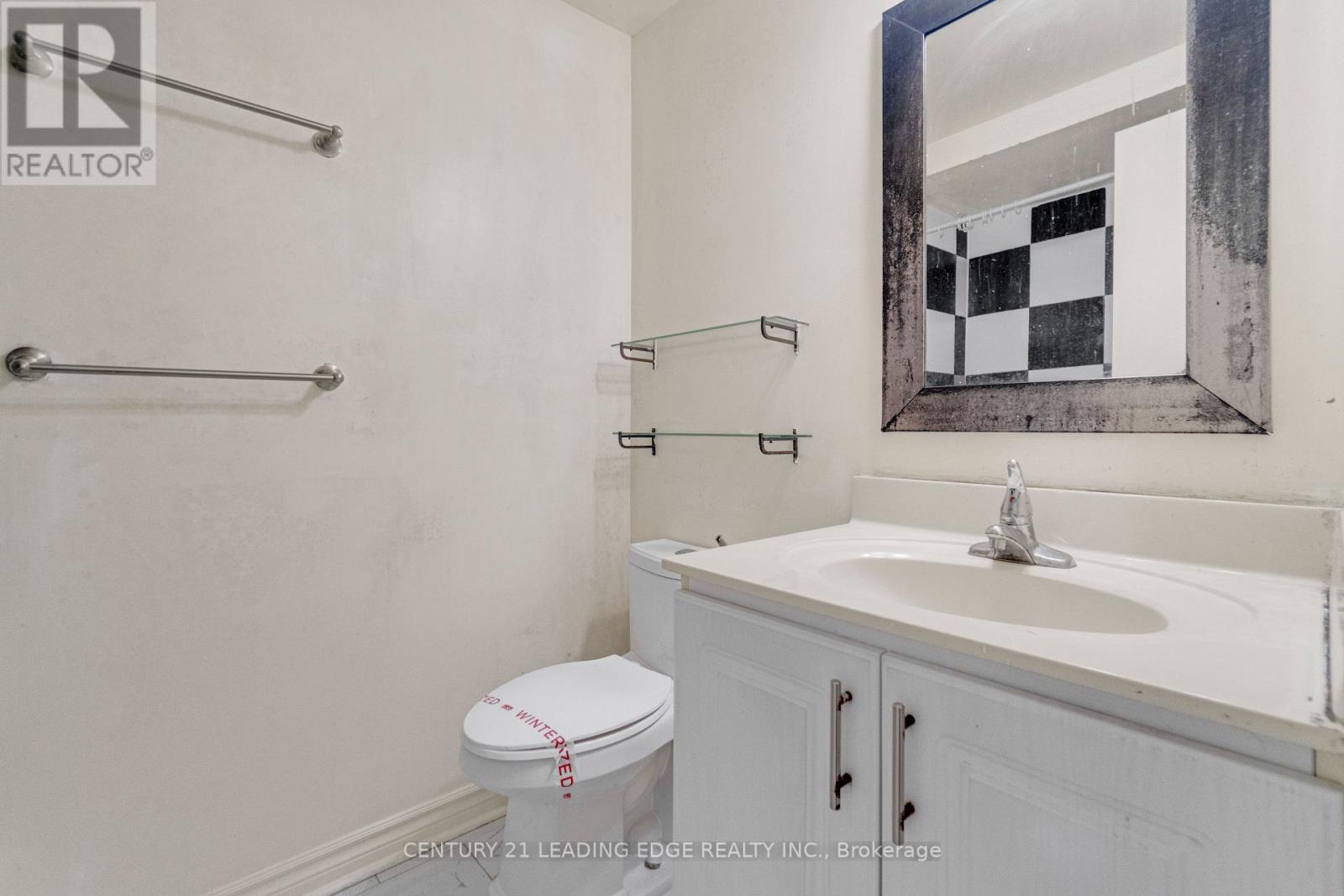 5 Kimbercroft Court Property Photo 28