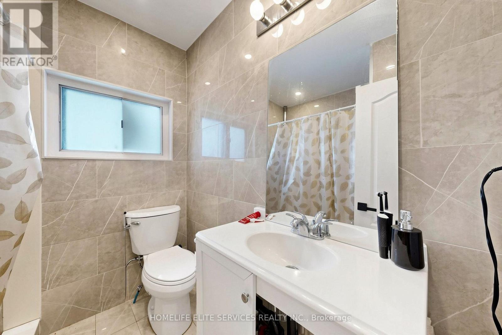 76 Gooderham Drive Property Photo 23