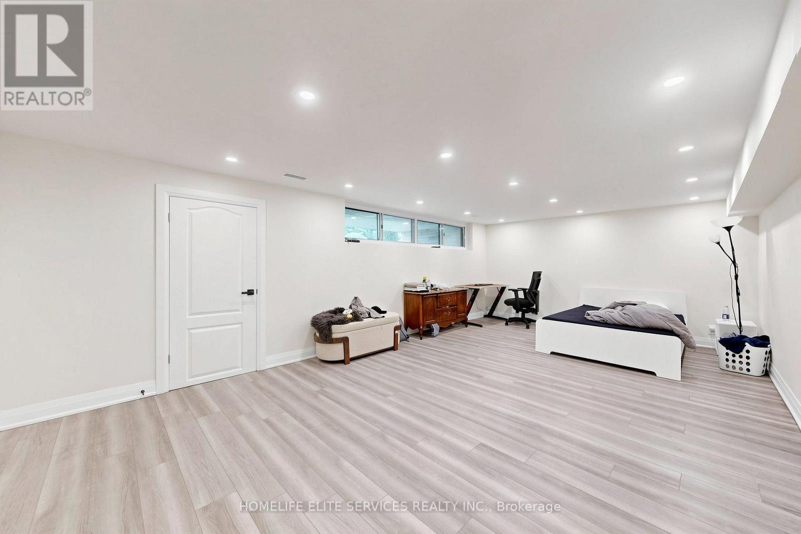 76 Gooderham Drive Property Photo 36