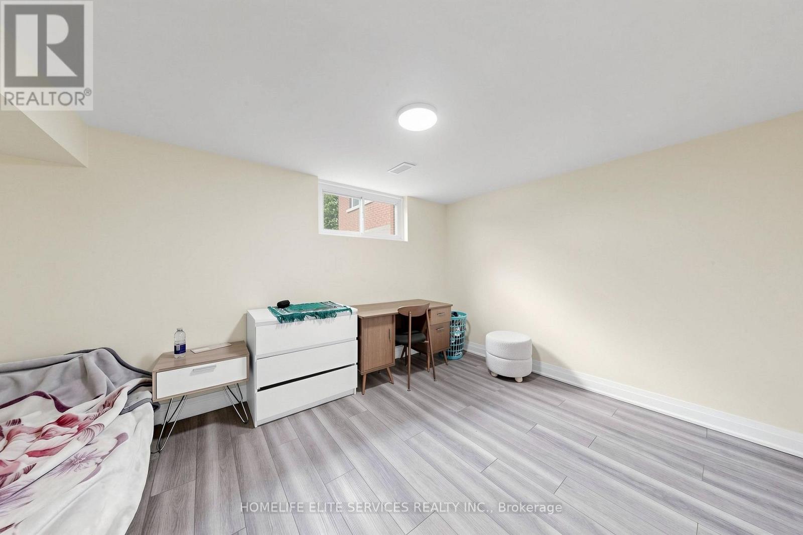 76 Gooderham Drive Property Photo 38