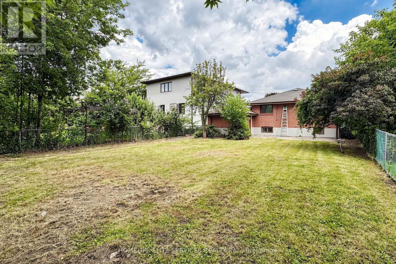 76 Gooderham Drive Property Photo 47