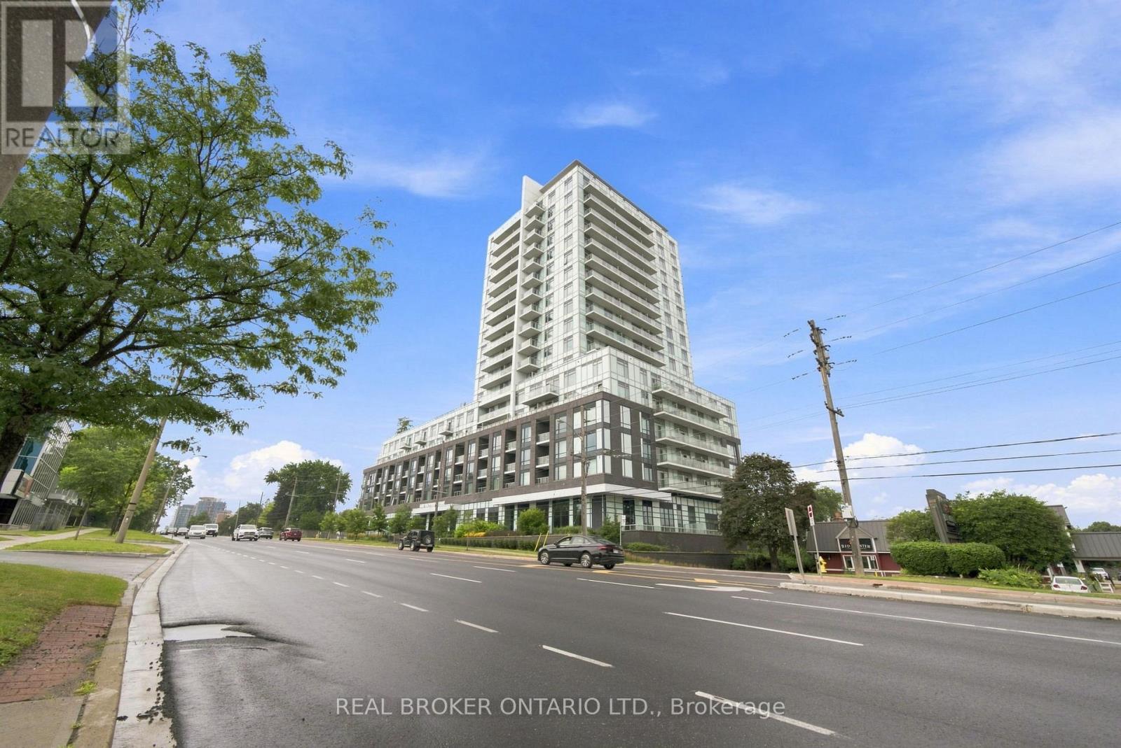 701 - 3220 Sheppard Avenue E Property Photo 2