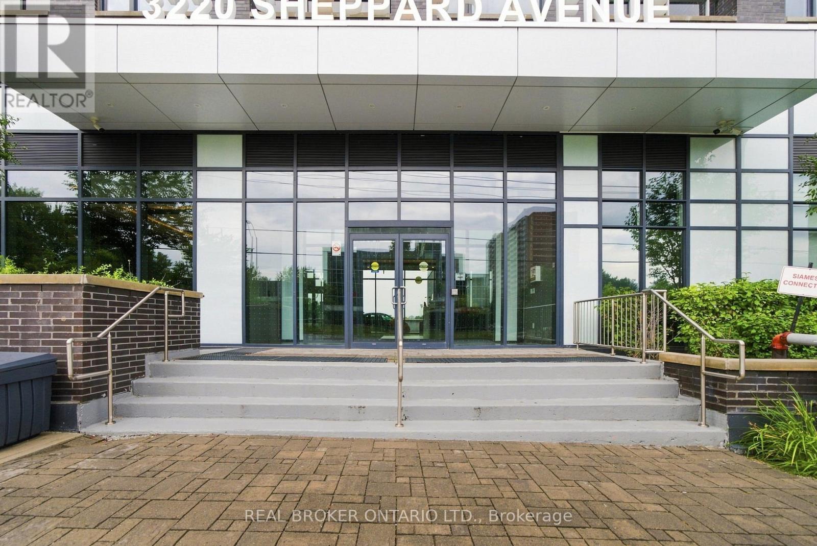 701 - 3220 Sheppard Avenue E Property Photo 3