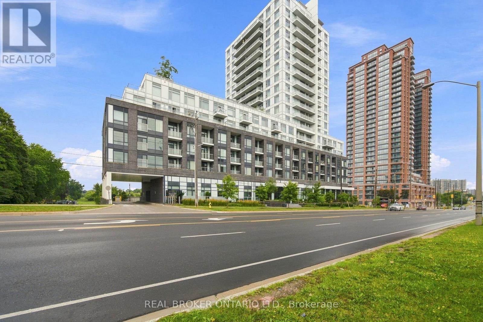 701 - 3220 Sheppard Avenue E Property Photo 26