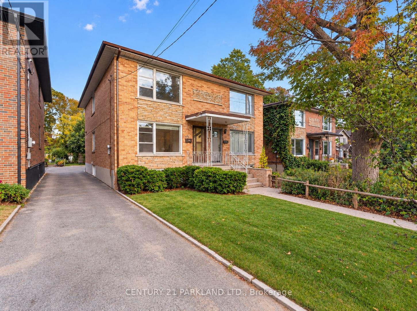85 Victoria Park Avenue Property Photo 1