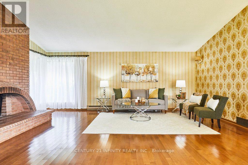 1 Goodland Gate Property Photo 8