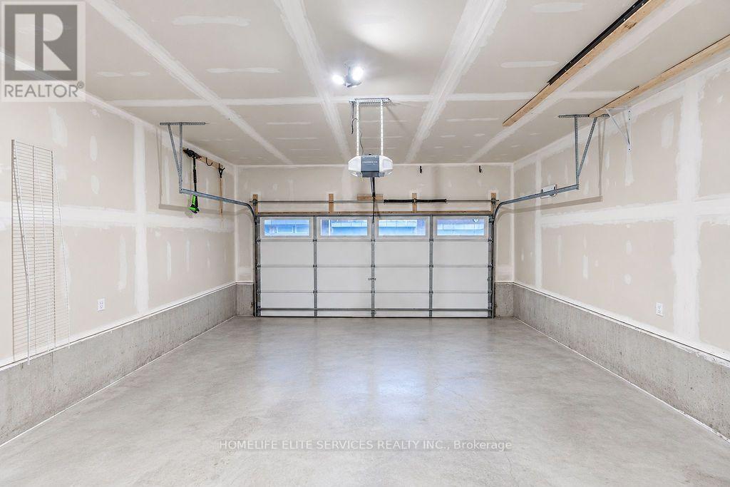 3223 Brigadier Avenue Property Photo 44