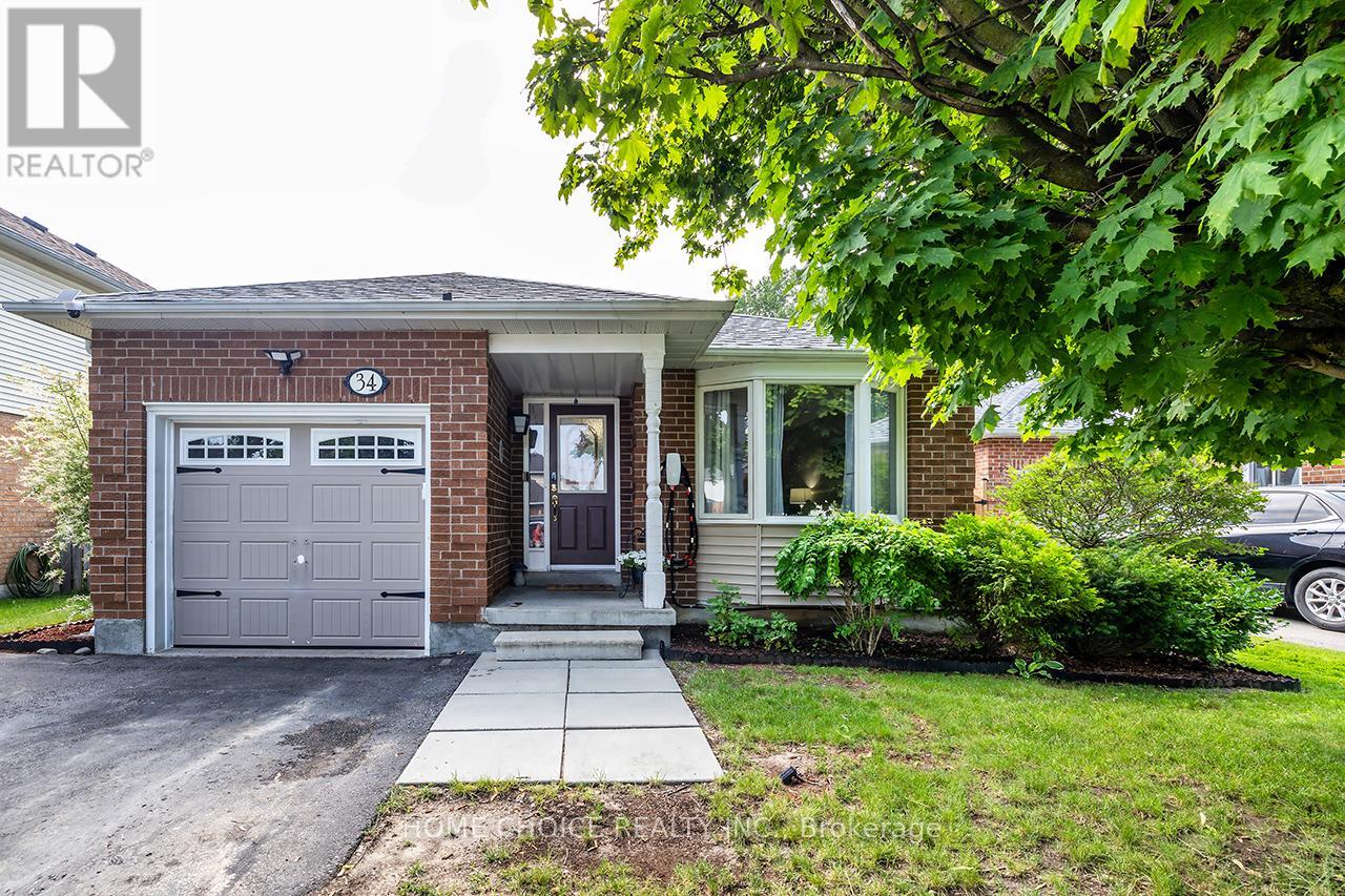 34 Goldpine Avenue Property Photo 1