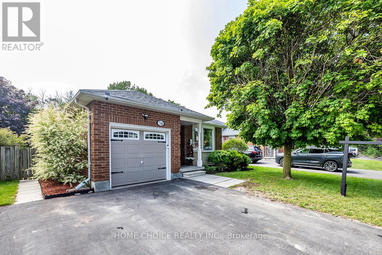 34 Goldpine Avenue Property Photo 2