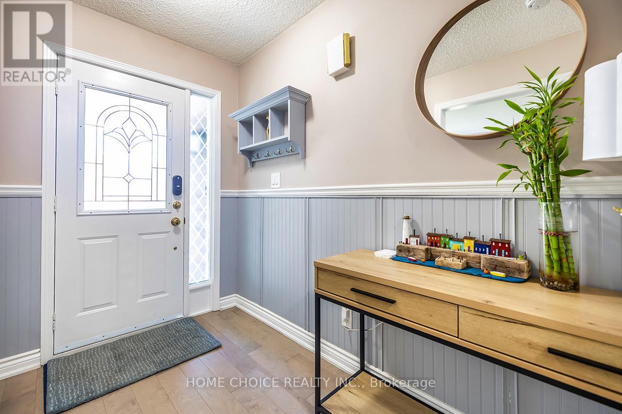34 Goldpine Avenue Property Photo 8