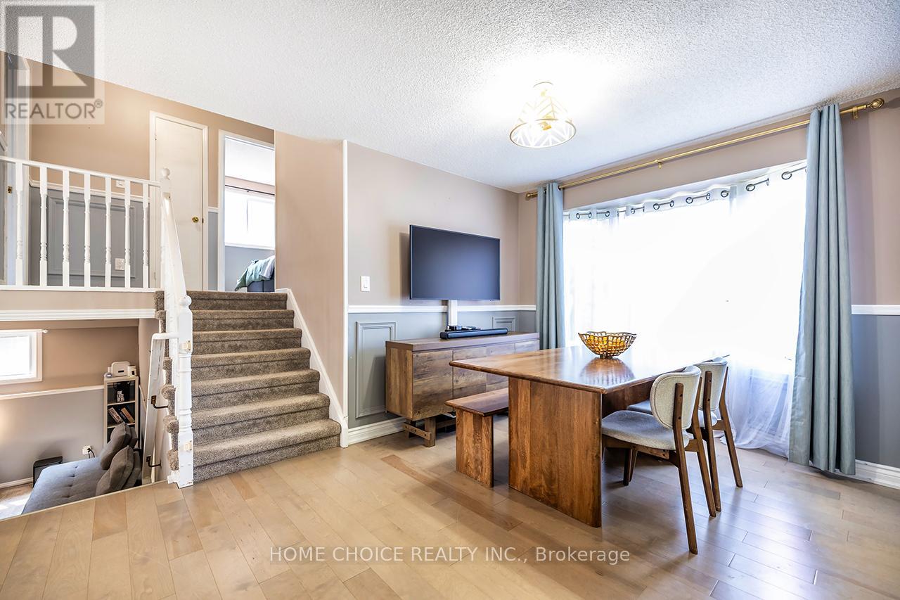 34 Goldpine Avenue Property Photo 13