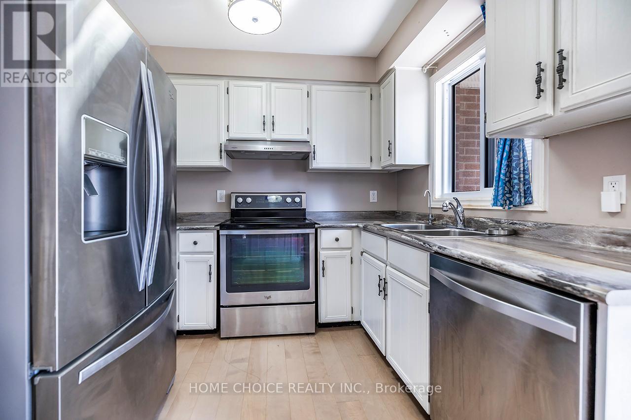 34 Goldpine Avenue Property Photo 16