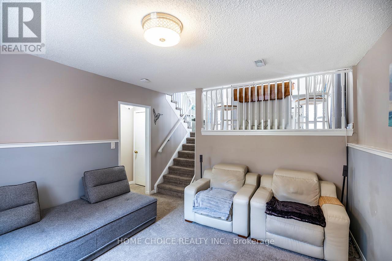 34 Goldpine Avenue Property Photo 20