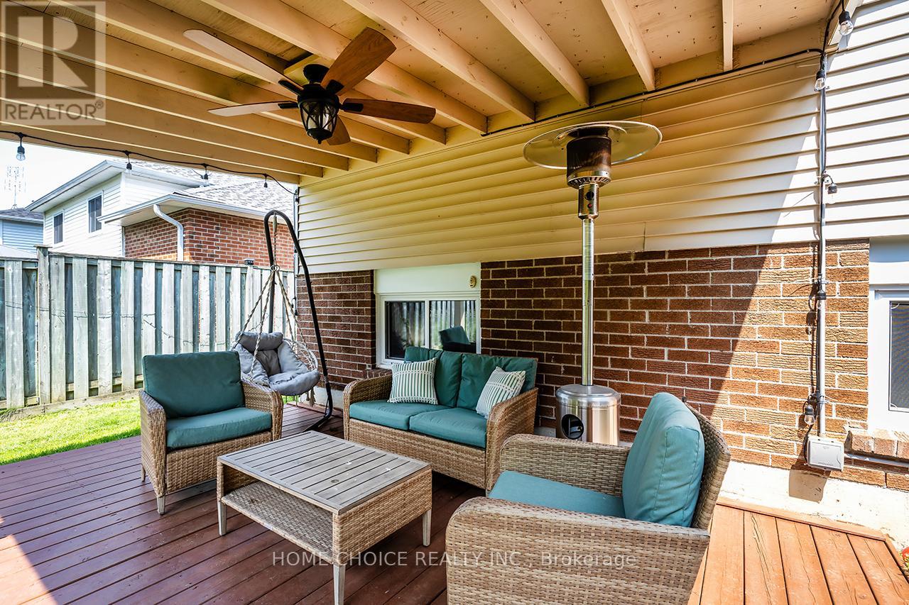 34 Goldpine Avenue Property Photo 38
