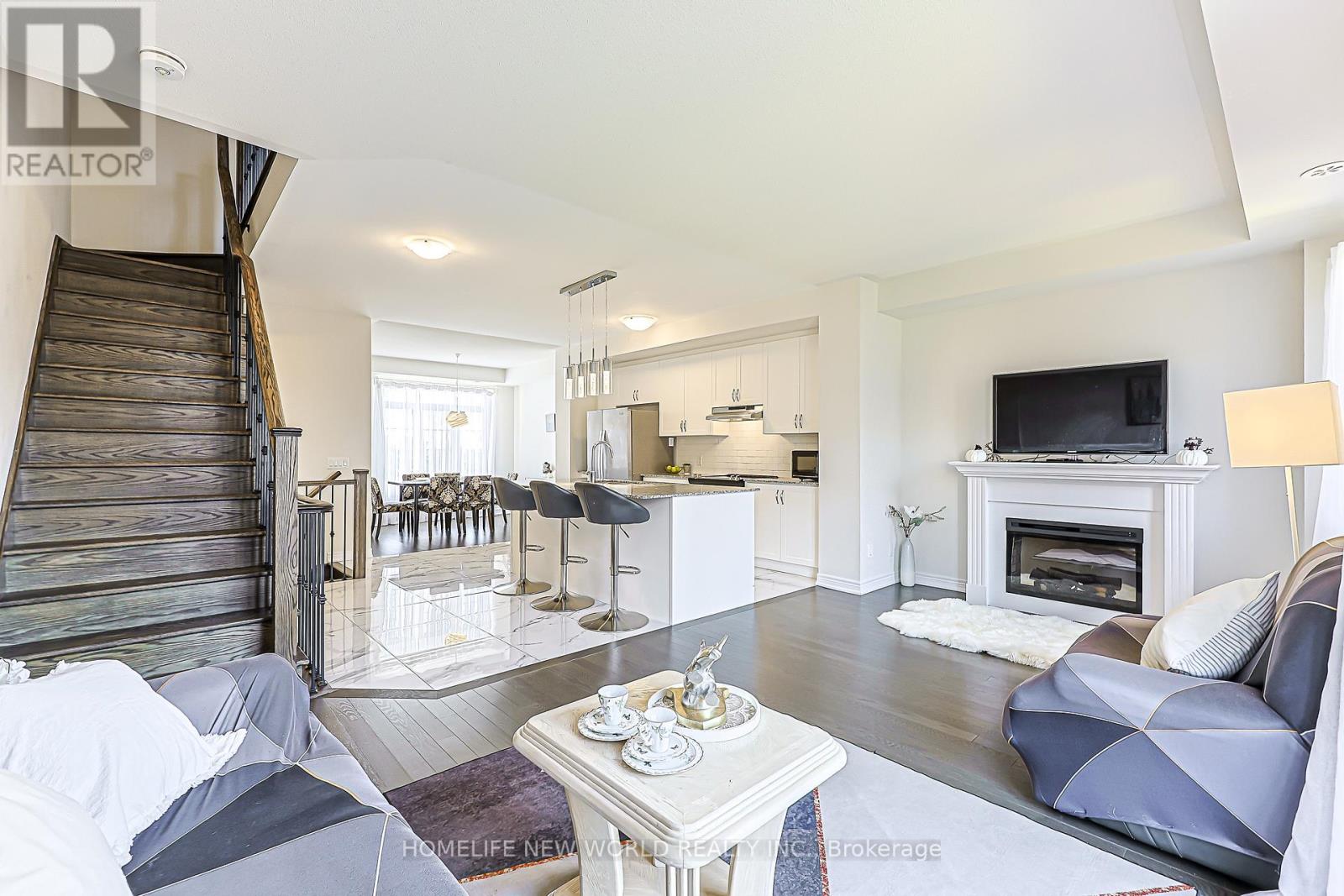 56 Elkington Crescent Property Photo 8
