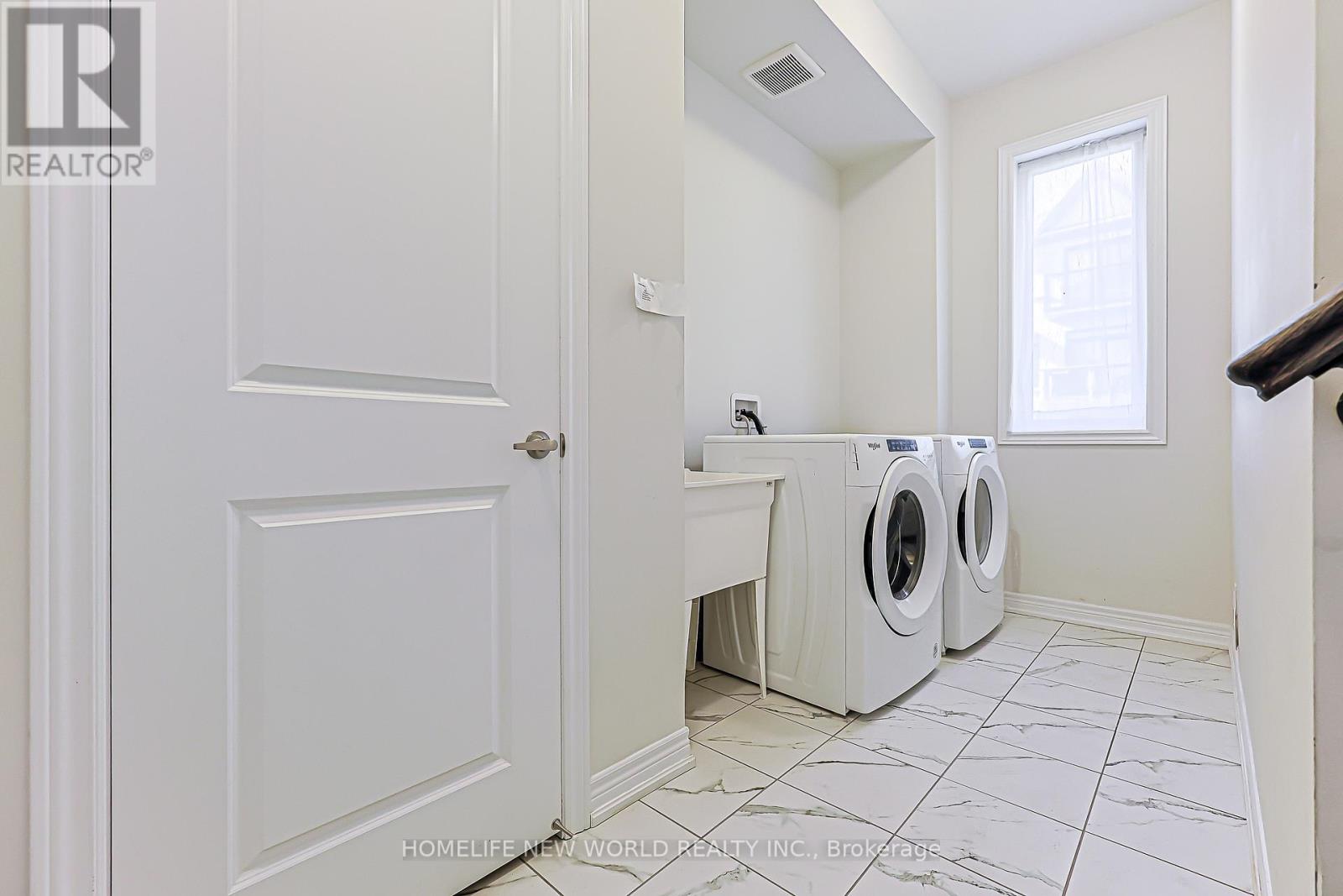 56 Elkington Crescent Property Photo 25