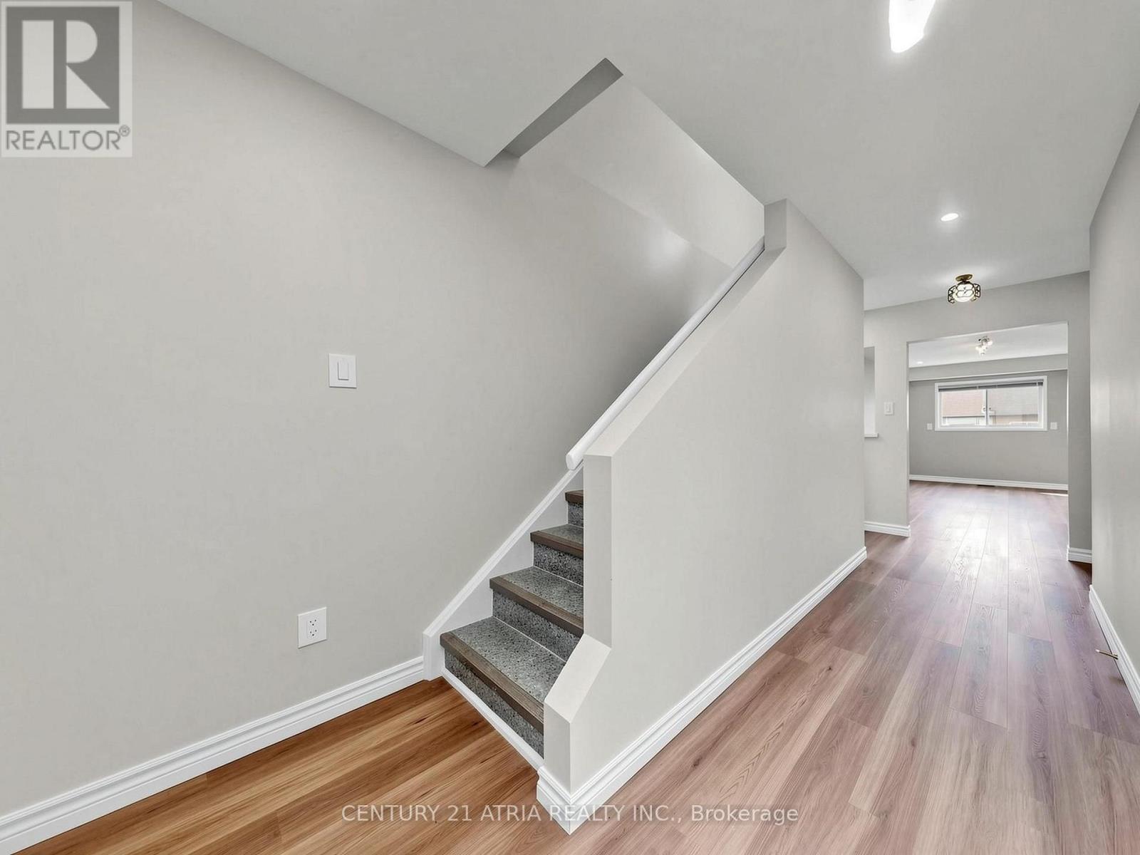 34 Haven Hill Square Property Photo 21