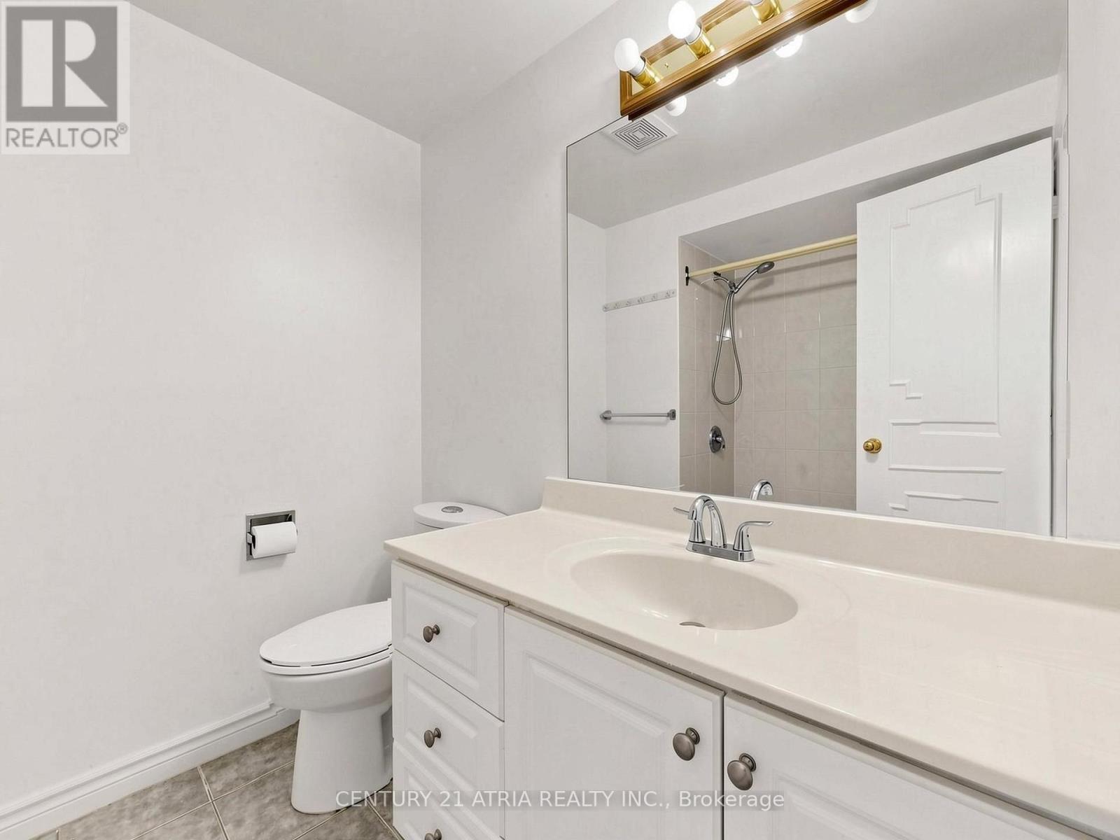 34 Haven Hill Square Property Photo 32