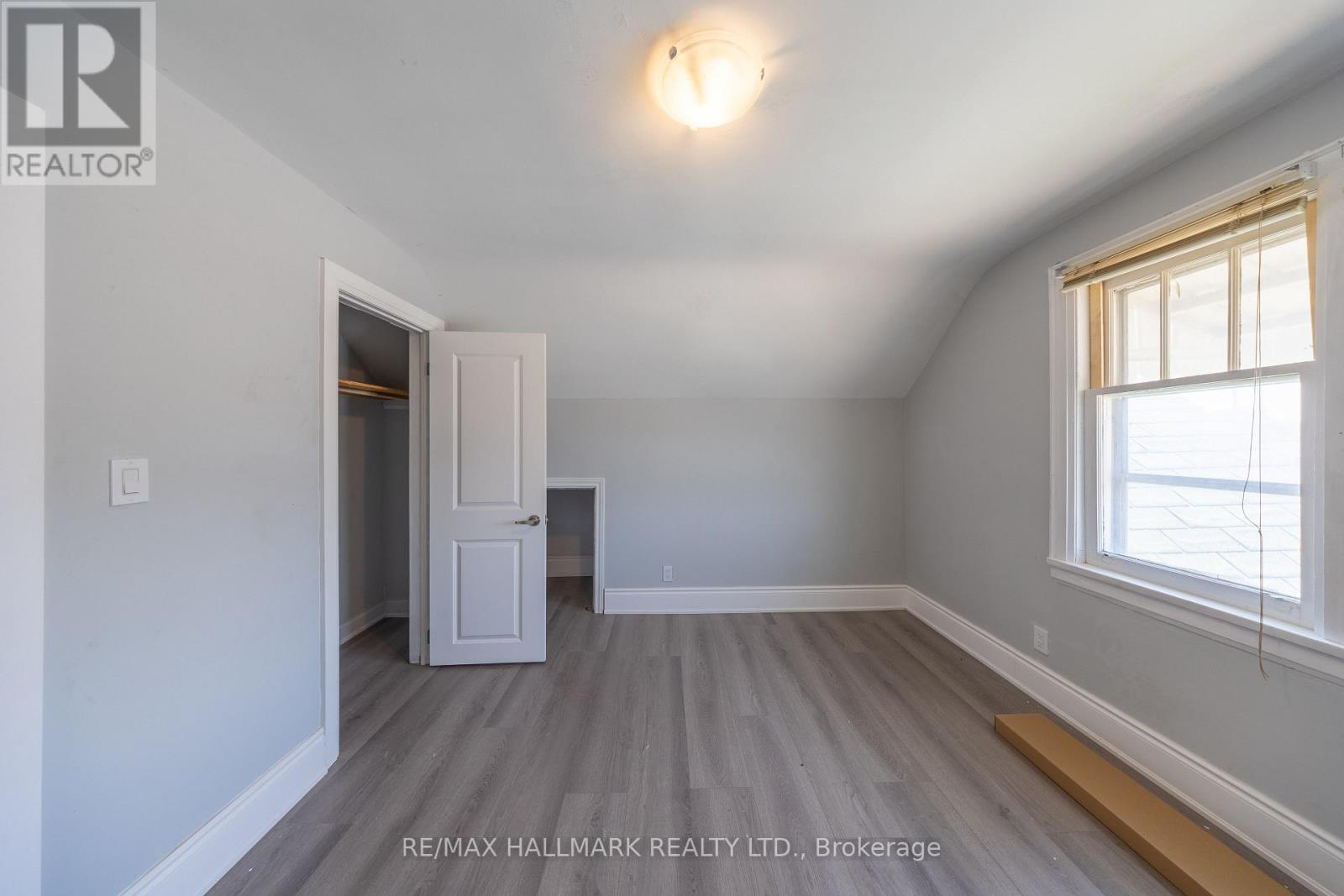 559 Ritson Road S Property Photo 21