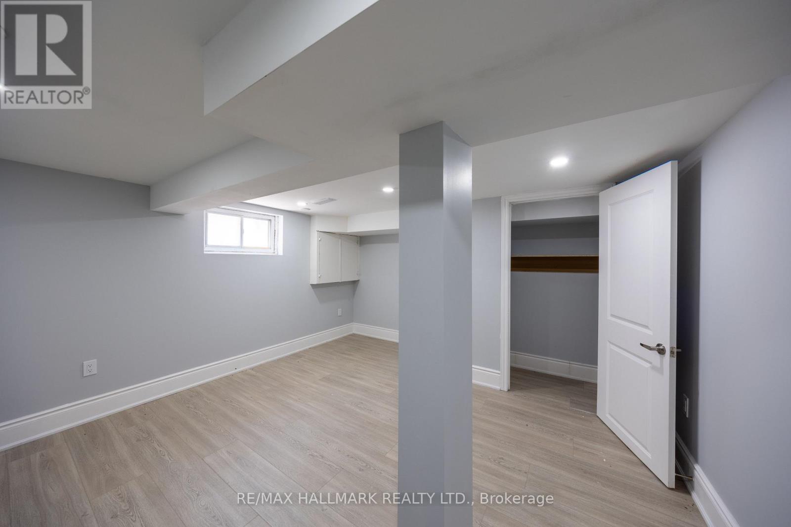 559 Ritson Road S Property Photo 28