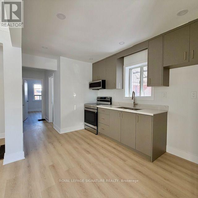 293 Glebemount Avenue Property Photo 6