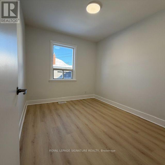 293 Glebemount Avenue Property Photo 11
