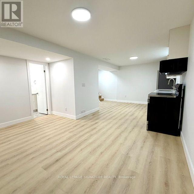 293 Glebemount Avenue Property Photo 17