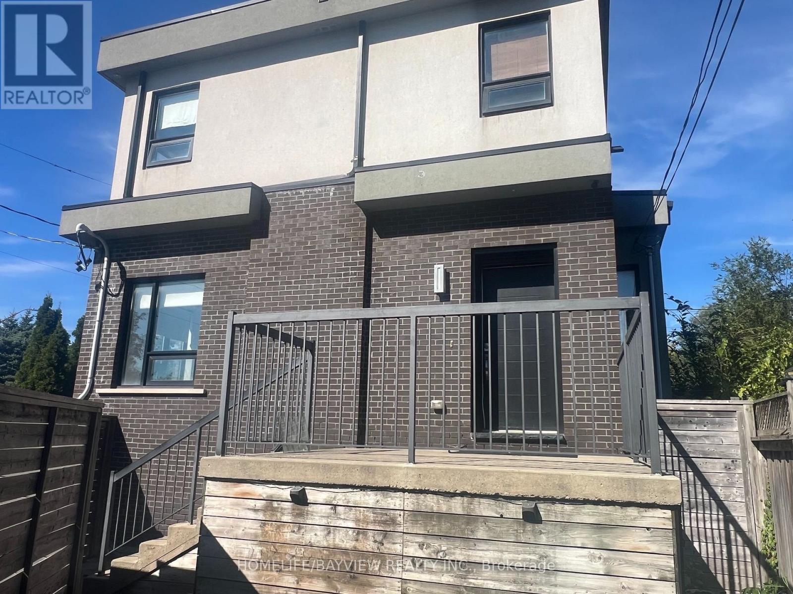 Unit 2 - 379 O'connor Drive Photo de la propriété 1