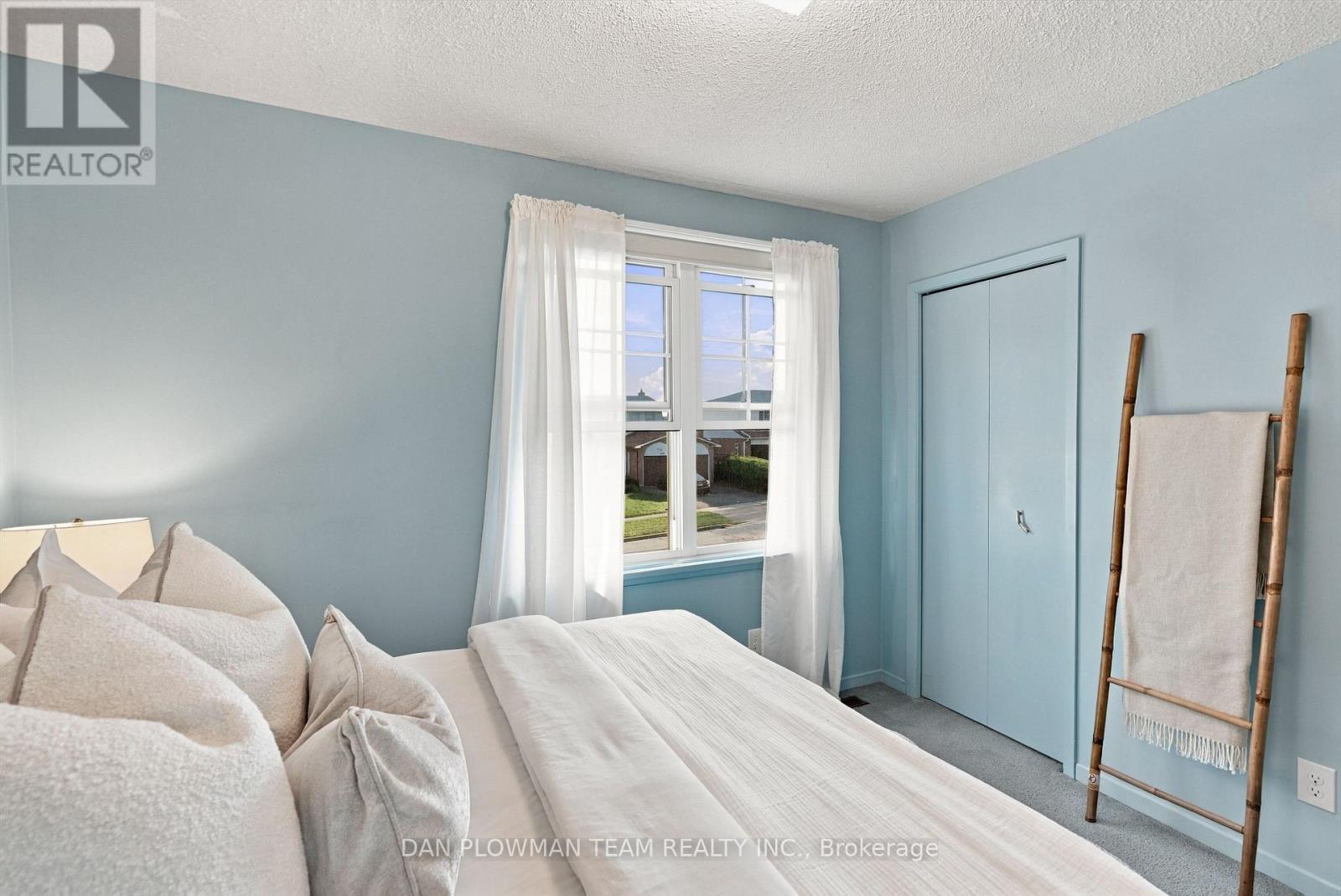 51 Rosalynne Avenue Property Photo 27
