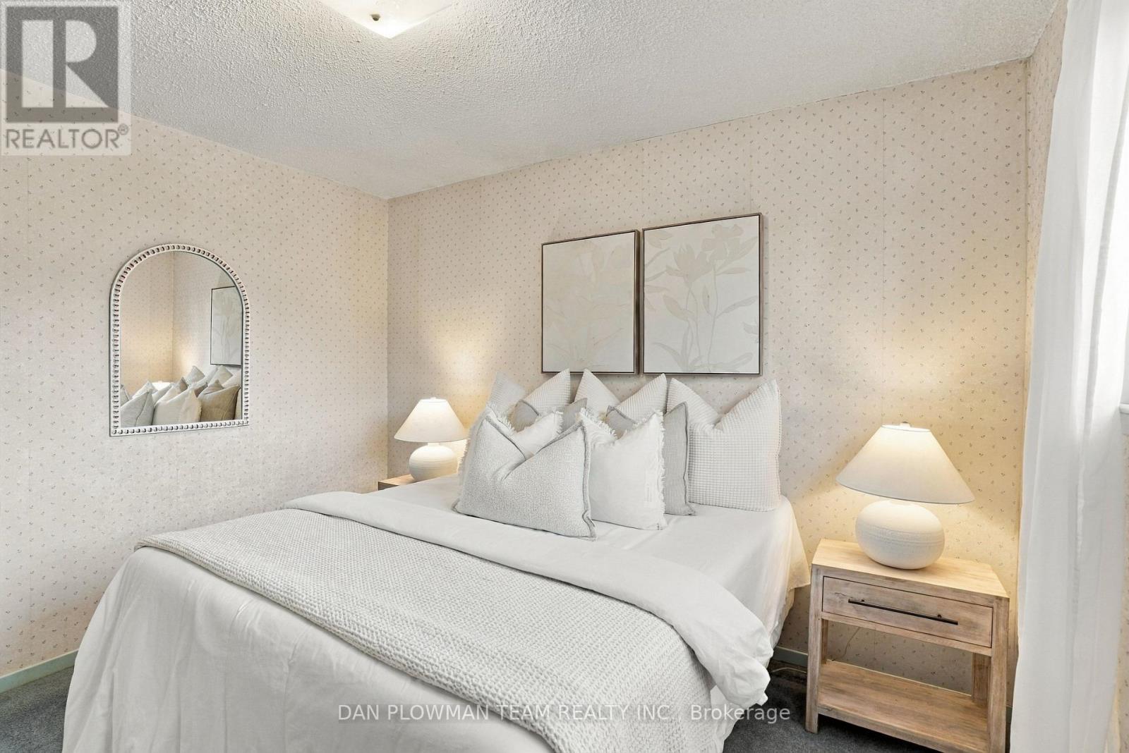 51 Rosalynne Avenue Property Photo 34