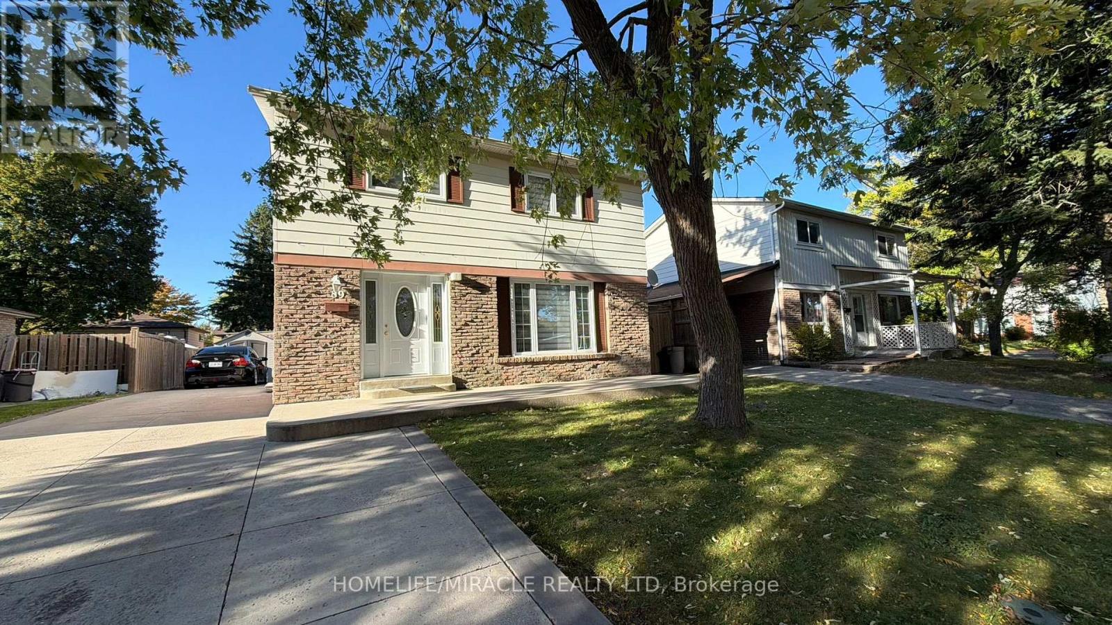 89 DUNSFOLD DRIVE Property Photo 1