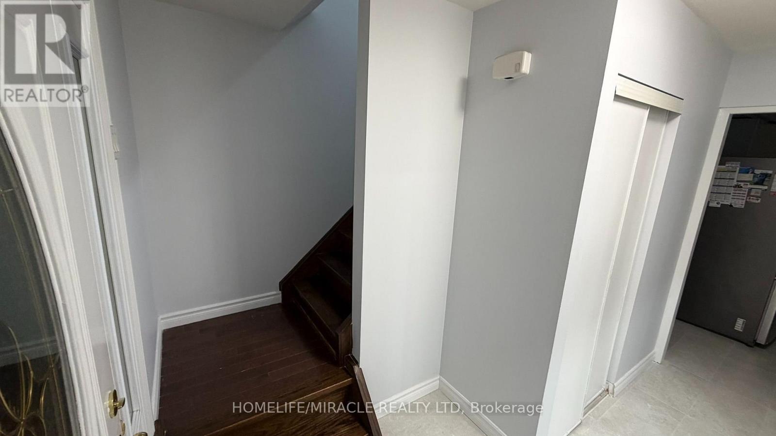 89 Dunsfold Drive Property Photo 6