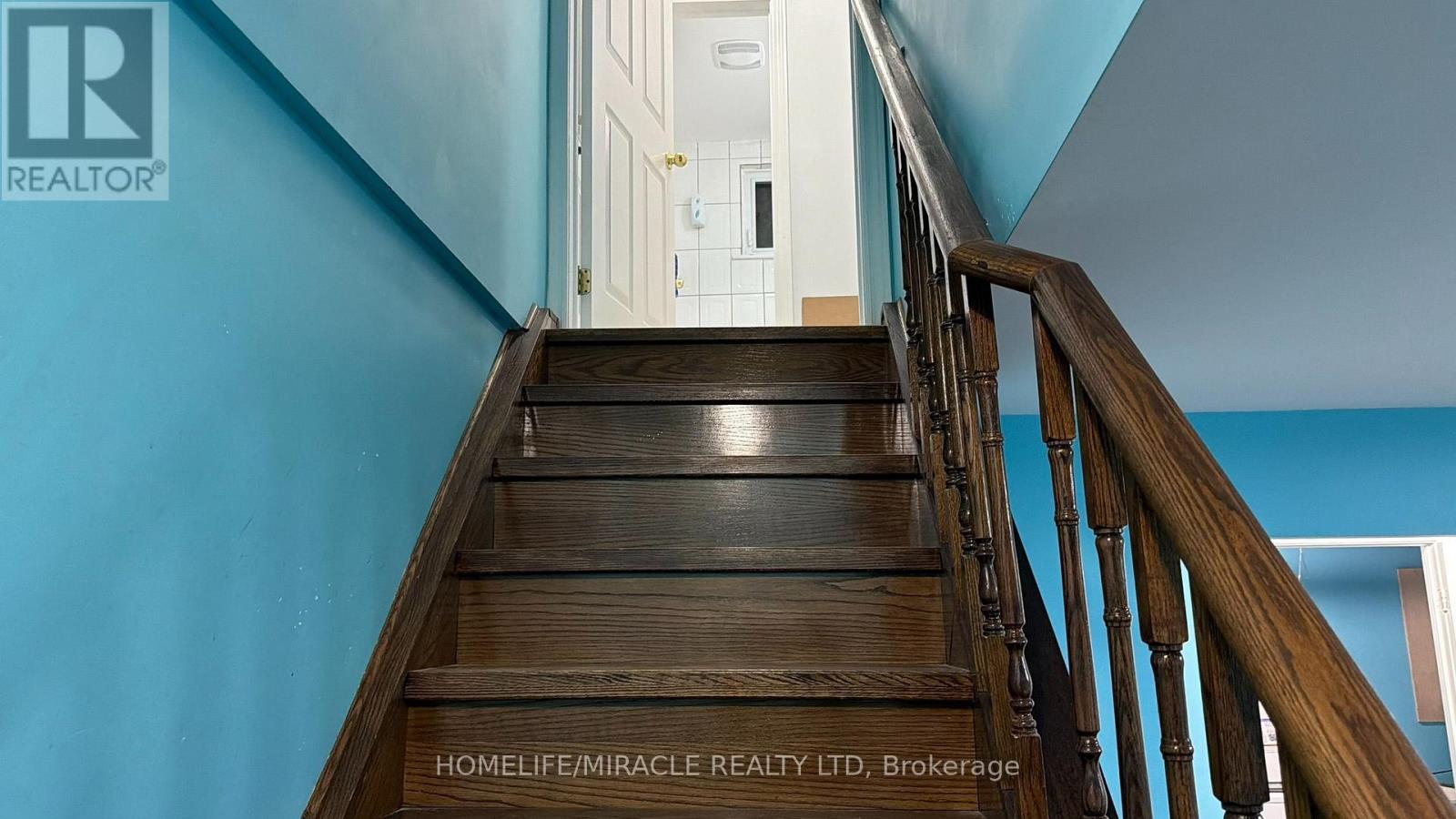89 Dunsfold Drive Property Photo 20