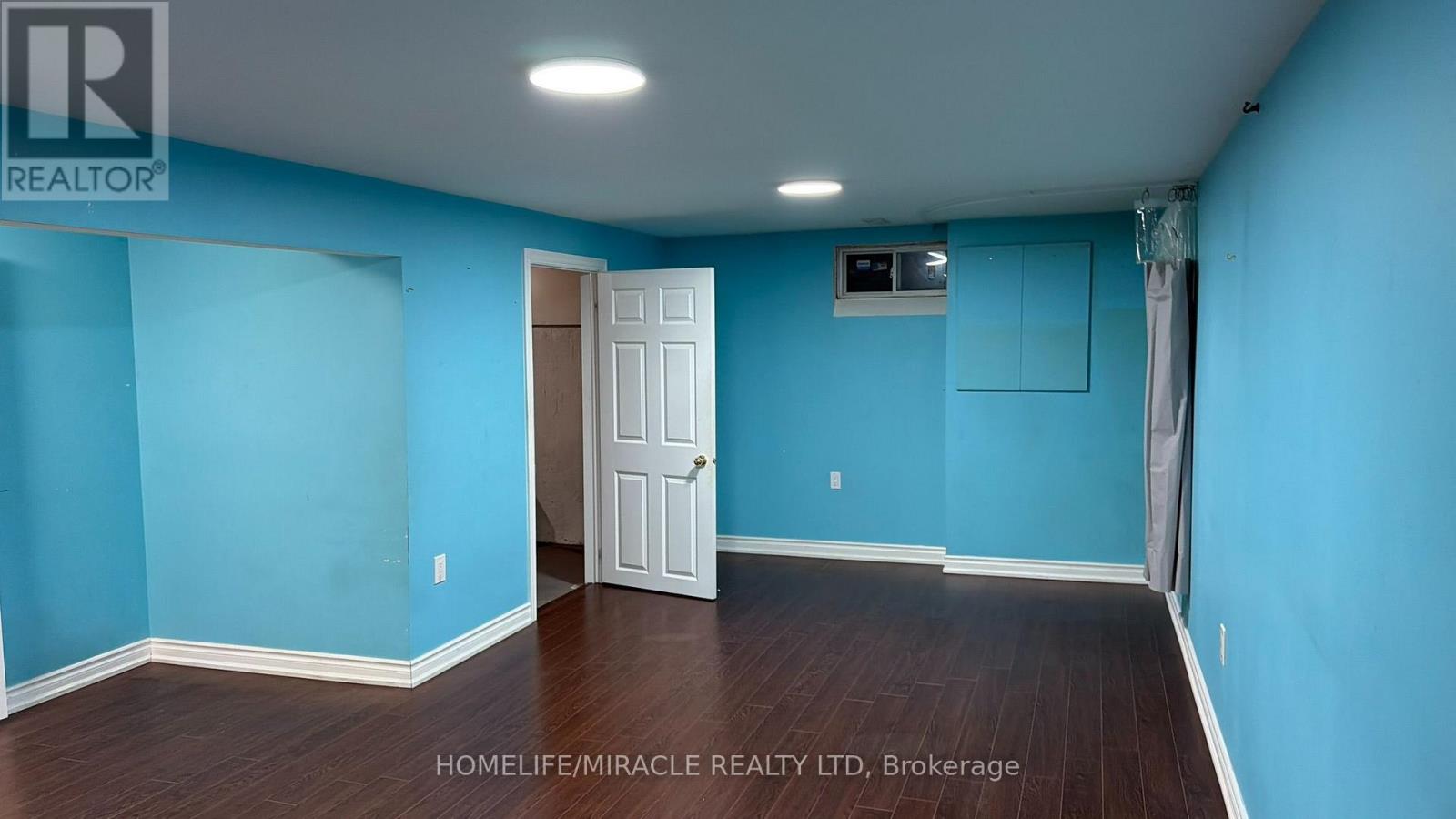 89 Dunsfold Drive Property Photo 22