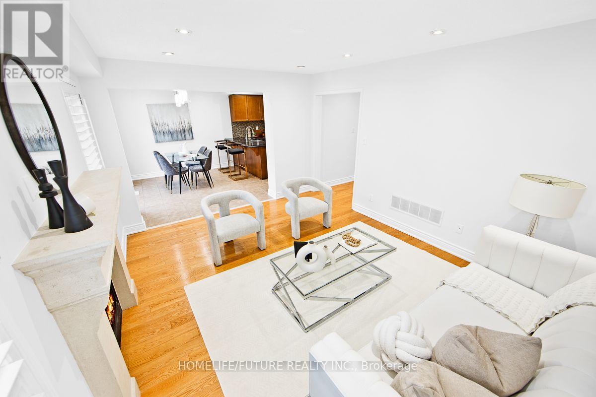 25 Thackery Drive Property Photo 10