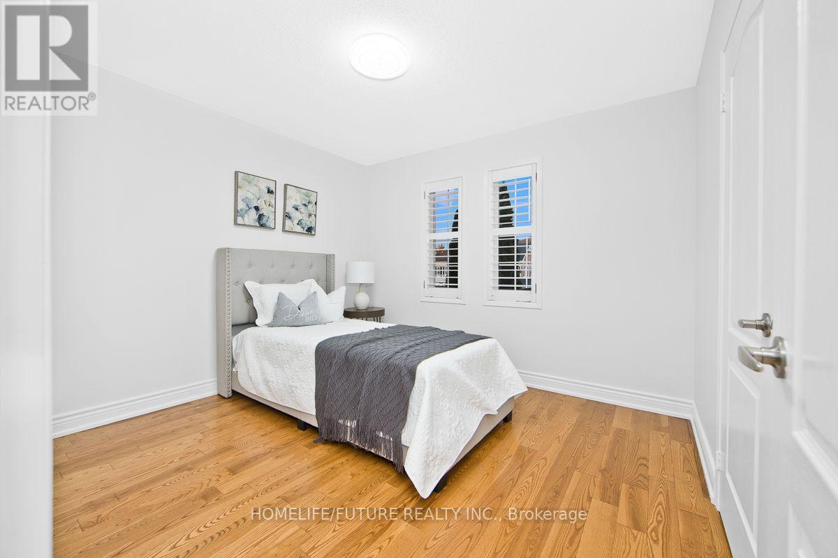 25 Thackery Drive Property Photo 22
