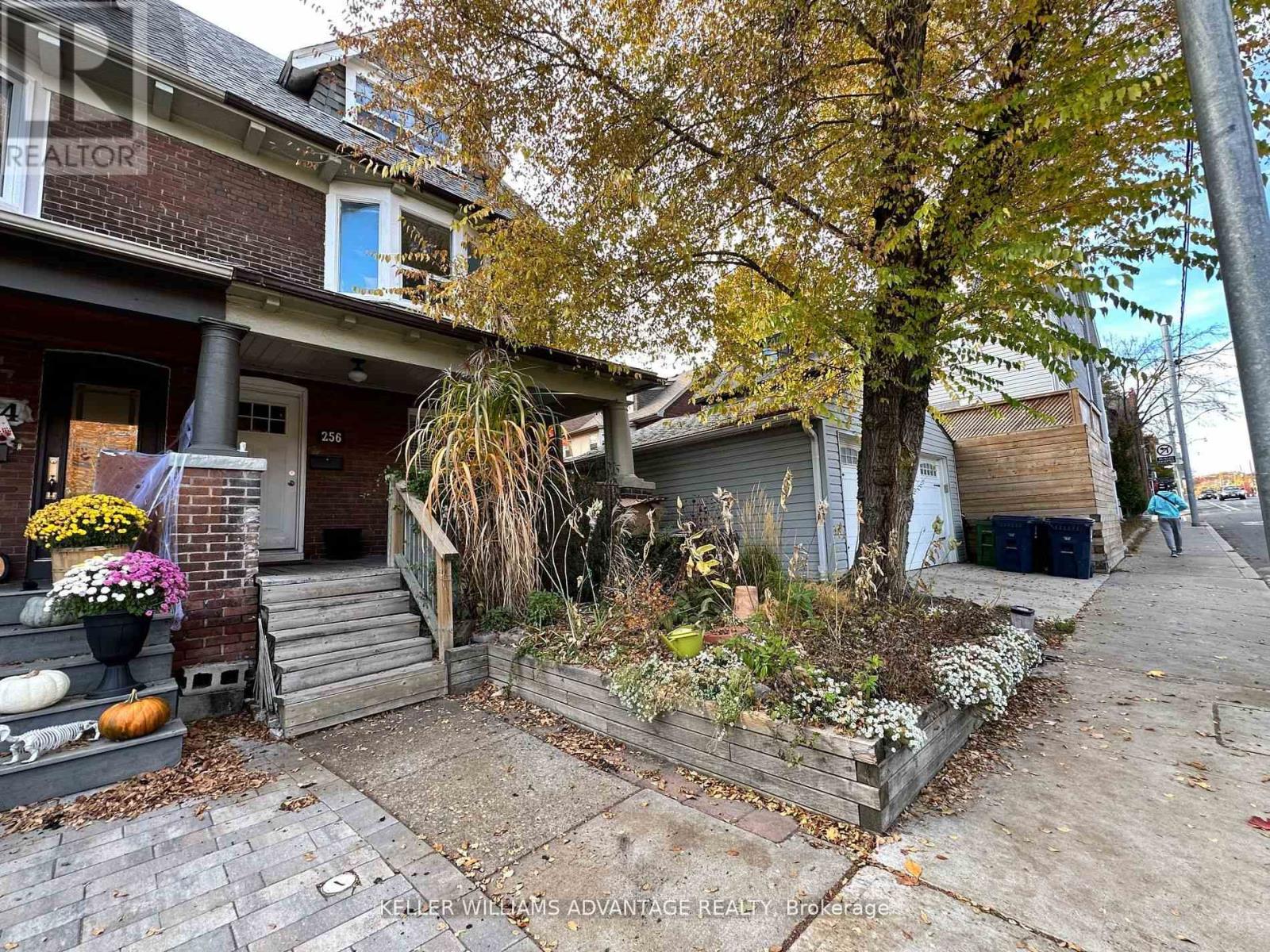 Lower - 256 Woodbine Avenue Property Photo 1