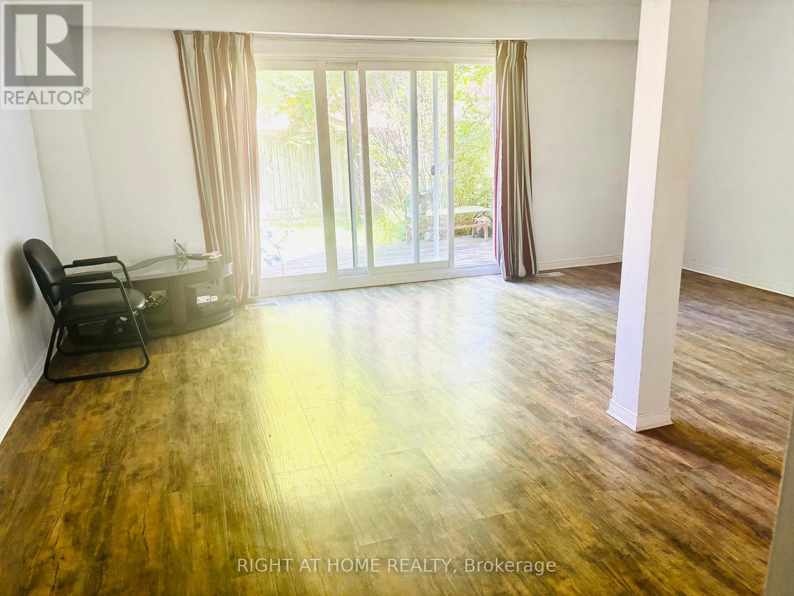7 - 925 Bayly Street Property Photo 17