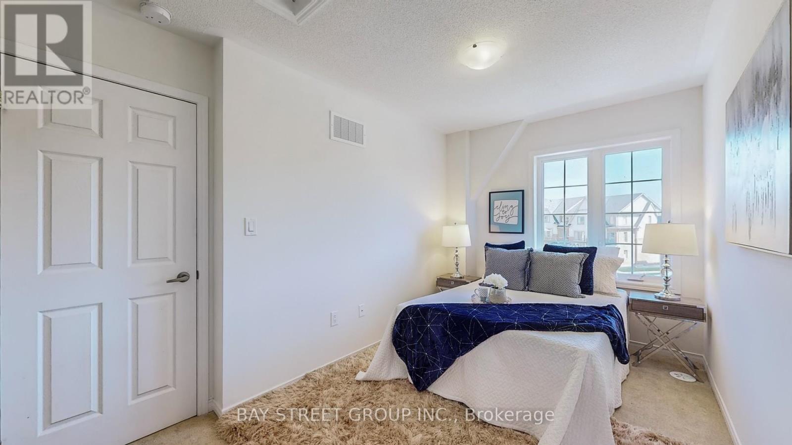 2695 Magdalen Path Property Photo 11