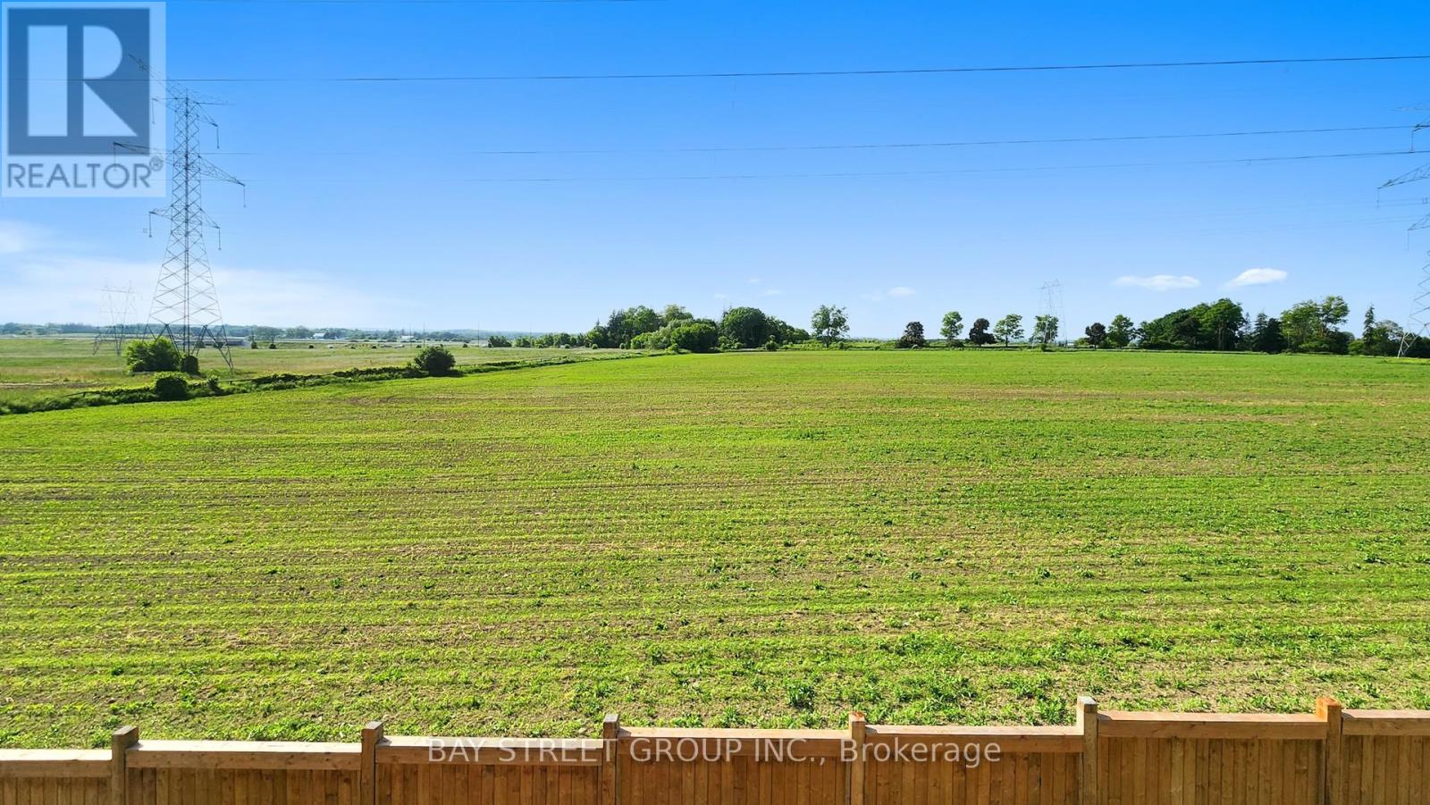2695 Magdalen Path Property Photo 16
