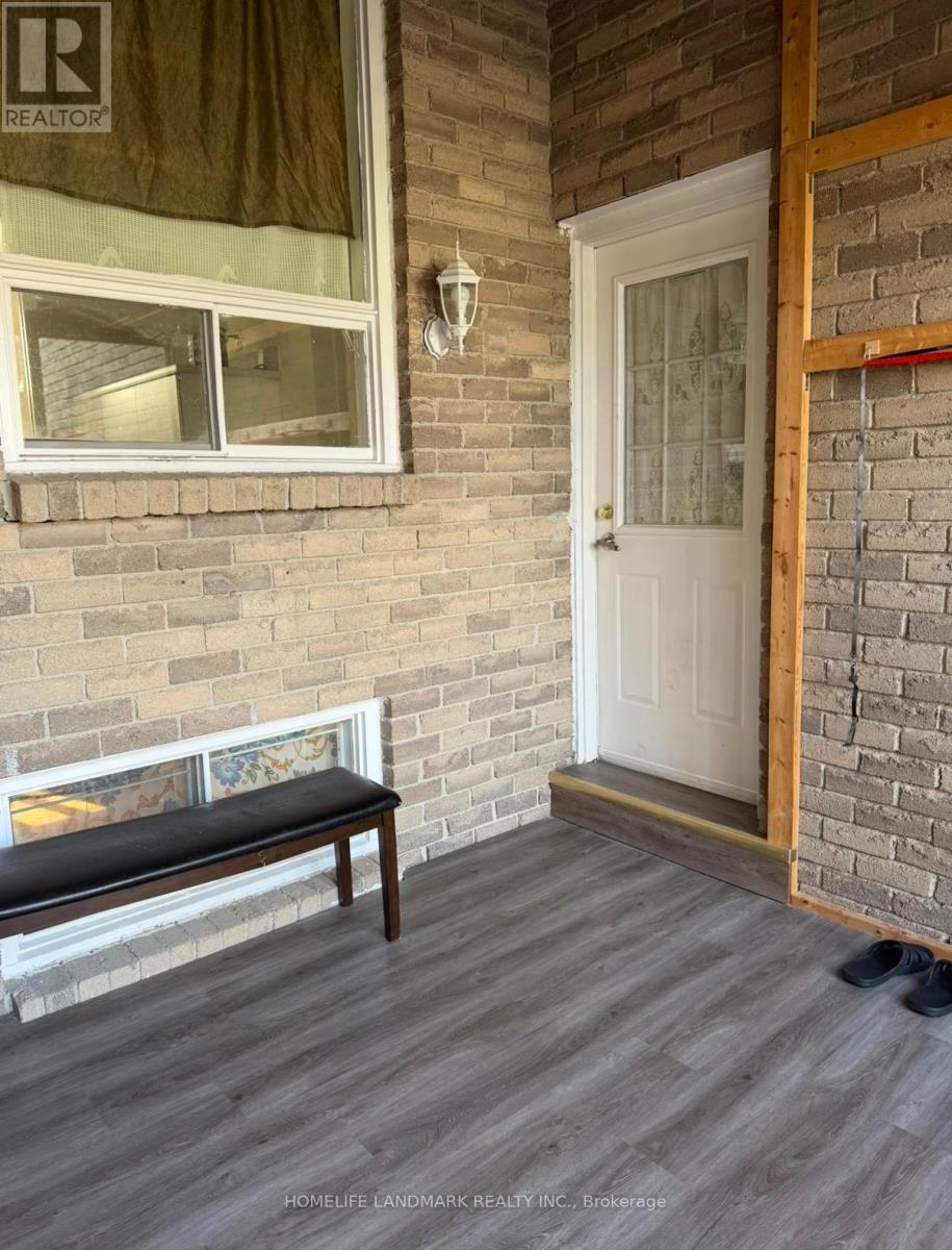 58 Muirlands Drive Property Photo 2