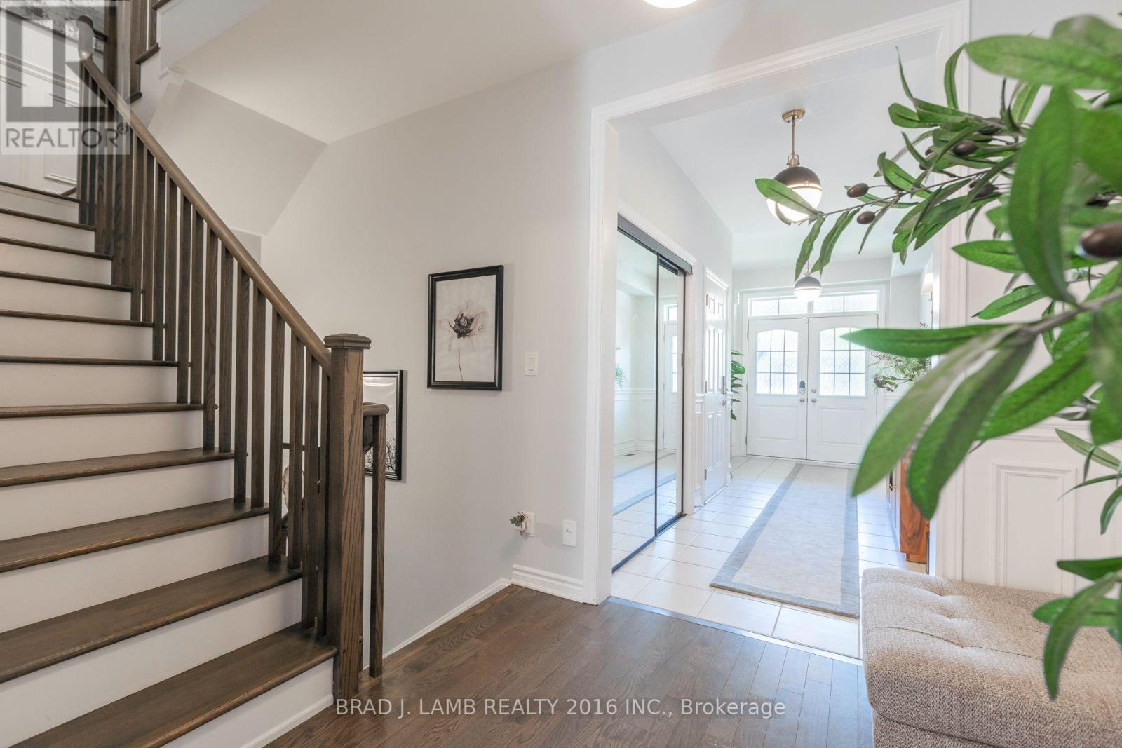57 Sutcliffe Drive Property Photo 4
