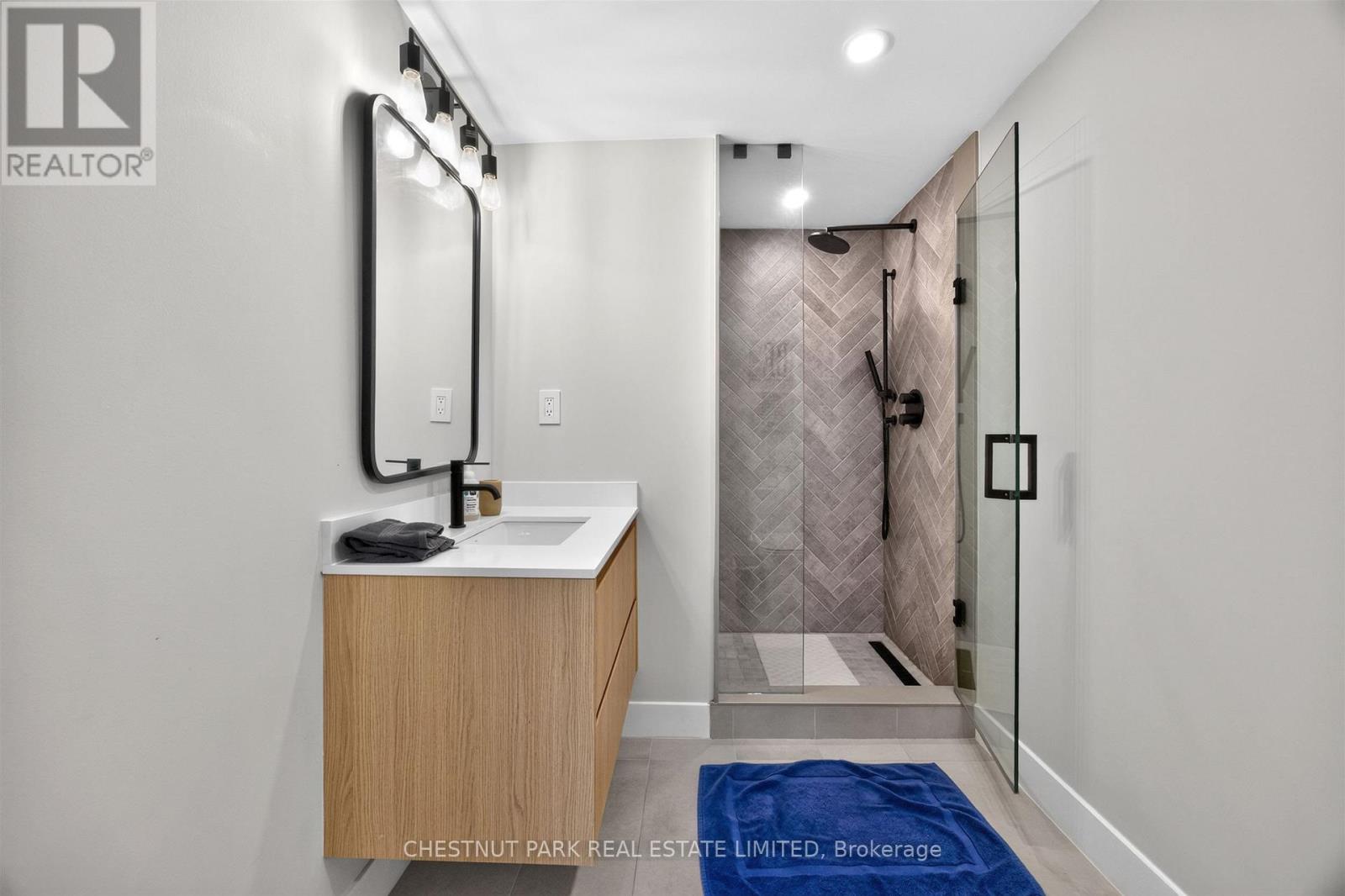 26 Caroline Avenue Property Photo 15