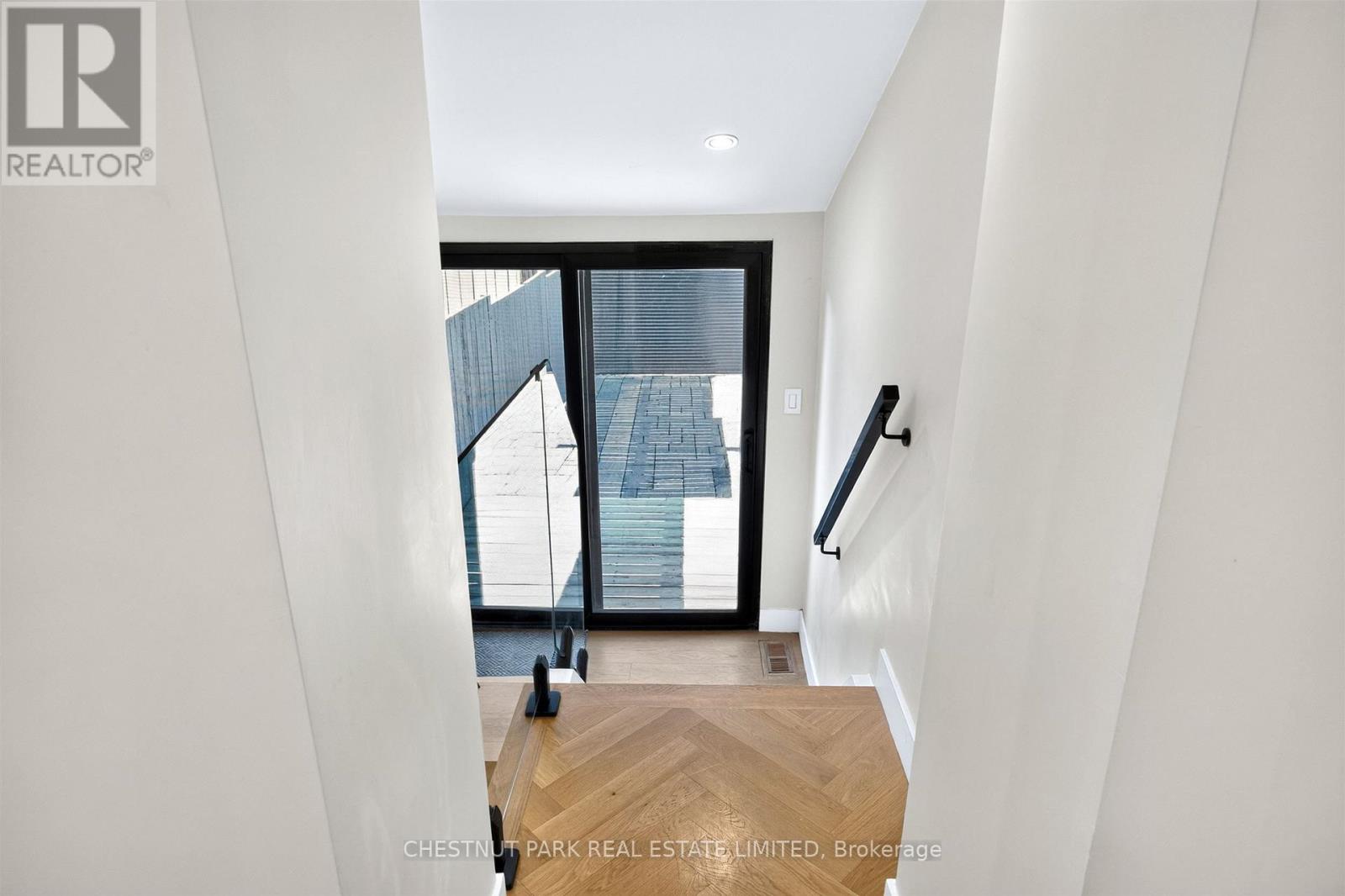 26 Caroline Avenue Property Photo 43